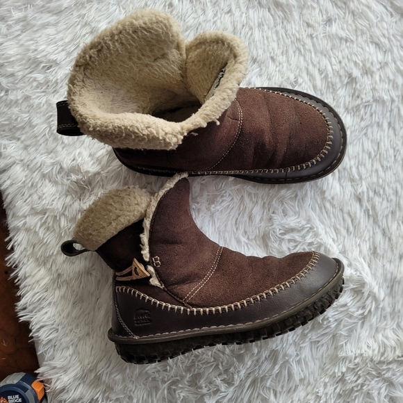 Sorel Shoes - Sorel Anyu Moc Boots Waterproof